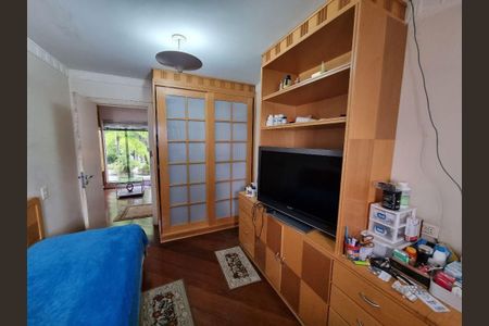 Casa à venda com 4 quartos, 233m² em Jardim Sao Caetano, São Caetano do Sul