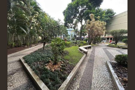 Apartamento à venda com 136m², 3 quartos e 2 vagas