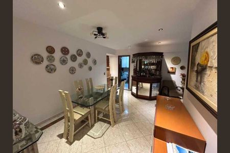 Apartamento à venda com 136m², 3 quartos e 2 vagas