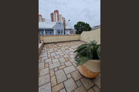 Casa à venda com 156m², 3 quartos e 4 vagas