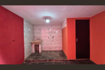 Casa à venda com 2 quartos, 94m² em Jardim Raposo Tavares, São Paulo