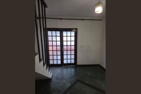 Casa à venda com 2 quartos, 94m² em Jardim Raposo Tavares, São Paulo