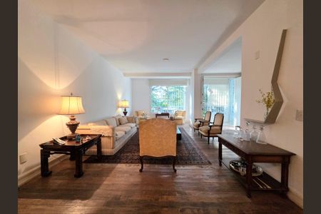 Apartamento à venda com 195m², 2 quartos e 2 vagasSala