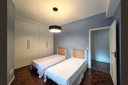 Apartamento à venda com 195m², 2 quartos e 2 vagasQuarto 2