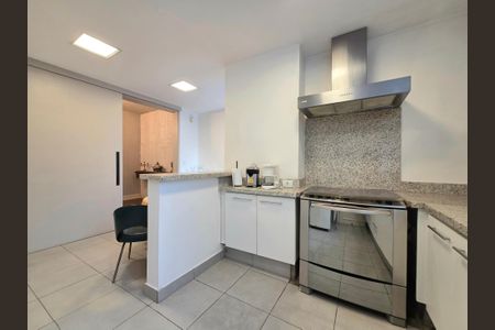 Apartamento à venda com 195m², 2 quartos e 2 vagasCozinha