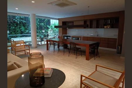 Apartamento à venda com 4 quartos, 180m² em Leblon, Rio de Janeiro