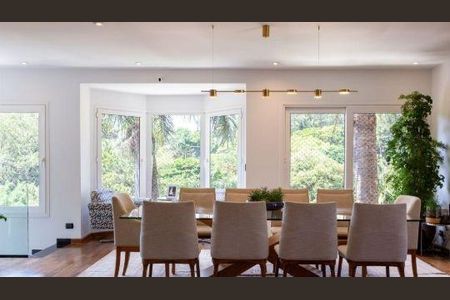 Casa à venda com 3 quartos, 530m² em Fazenda Morumbi, São Paulo