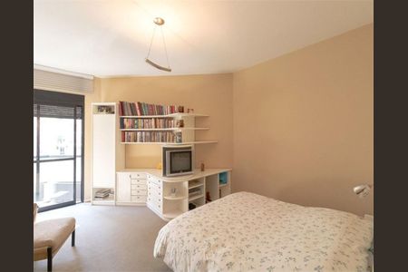 Apartamento à venda com 400m², 4 quartos e 4 vagasFoto 18