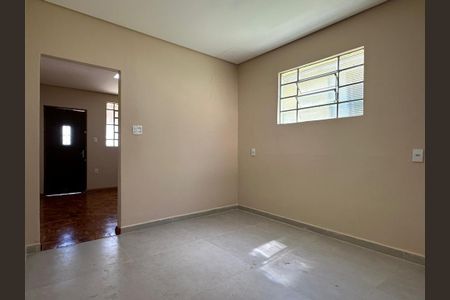 Casa à venda com 2 quartos, 298m² em Jardim São Vicente, Campinas