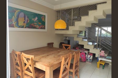 Casa de Condomínio à venda com 4 quartos, 185m² em Jardim Carolina, Jundiaí