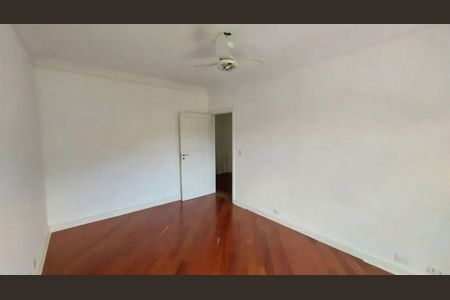 Casa à venda com 3 quartos, 266m² em Alphaville, Santana de Parnaíba