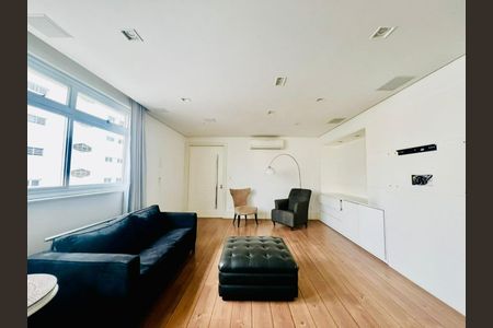 Apartamento à venda com 2 quartos, 180m² em Cerqueira César, São Paulo