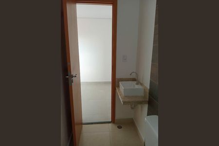 Apartamento à venda com 2 quartos, 40m² em Vila Mazzei, Santo André