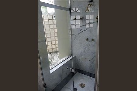 Casa à venda com 754m², 5 quartos e 7 vagas