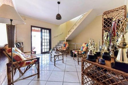 Casa à venda com 3 quartos, 380m² em Jardim Valdibia, São Bernardo do Campo