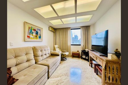 Apartamento à venda com 4 quartos, 247m² em Cerqueira César, São Paulo