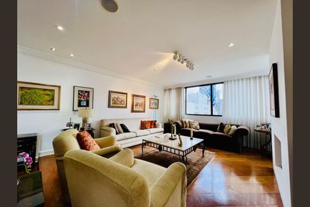 Apartamento à venda com 4 quartos, 247m² em Cerqueira César, São Paulo