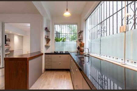 Apartamento à venda com 2 quartos, 121m² em Humaitá, Rio de Janeiro