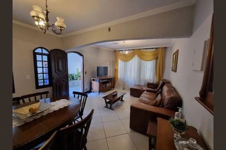 Casa à venda com 5 quartos, 246m² em Vila Jerusalem, São Bernardo do Campo