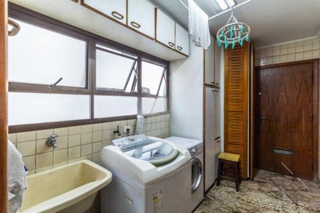 Apartamento à venda com 200m², 3 quartos e 4 vagas