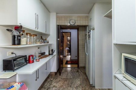 Apartamento à venda com 200m², 3 quartos e 4 vagas