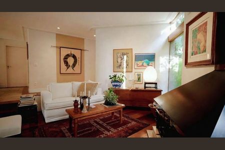 Casa à venda com 4 quartos, 402m² em Alphaville, Barueri