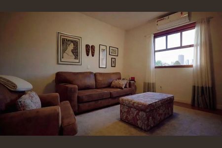 Casa à venda com 4 quartos, 402m² em Alphaville, Barueri