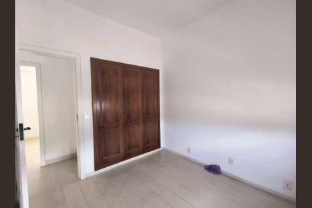 Apartamento à venda com 168m², 4 quartos e 1 vaga
