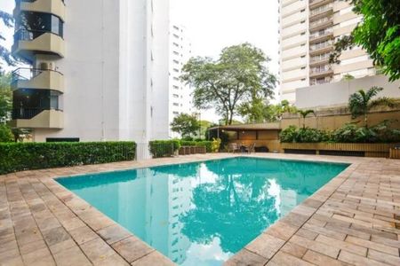 Apartamento à venda com 229m², 4 quartos e 4 vagas