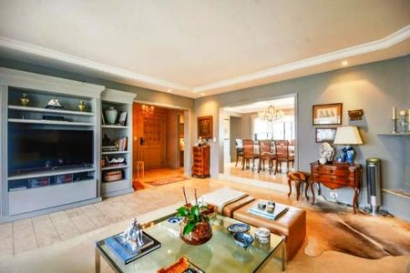 Apartamento à venda com 229m², 4 quartos e 4 vagas