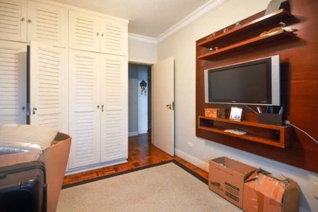 Apartamento à venda com 229m², 4 quartos e 4 vagas