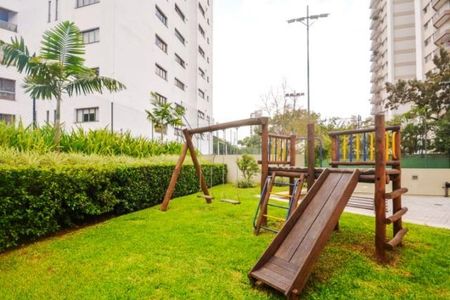 Apartamento à venda com 229m², 4 quartos e 4 vagas