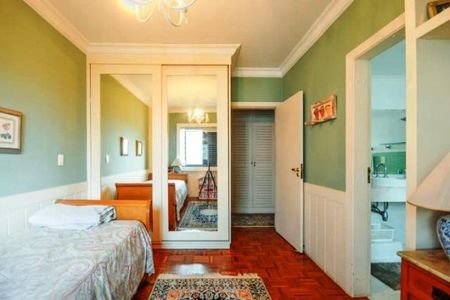 Apartamento à venda com 229m², 4 quartos e 4 vagas