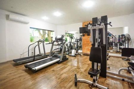 Apartamento à venda com 229m², 4 quartos e 4 vagas