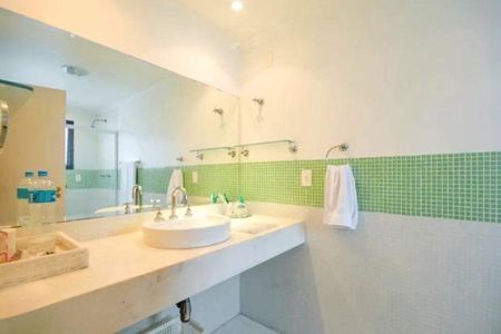 Apartamento à venda com 229m², 4 quartos e 4 vagas