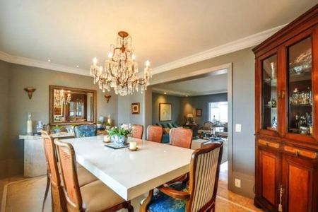 Apartamento à venda com 229m², 4 quartos e 4 vagas