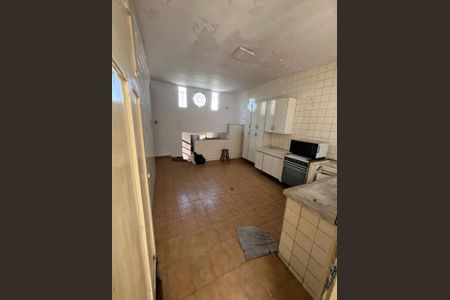 Casa à venda com 3 quartos, 400m² em Jardim Monjolo, São Paulo