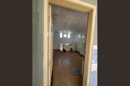 Casa à venda com 3 quartos, 400m² em Jardim Monjolo, São Paulo