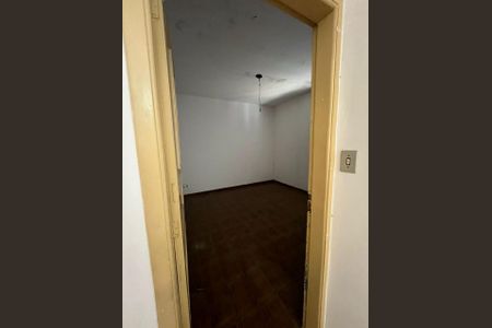 Casa à venda com 3 quartos, 400m² em Jardim Monjolo, São Paulo