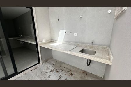 Casa de condomínio à venda com 462m², 5 quartos e 1 vagaÁrea de Serviço