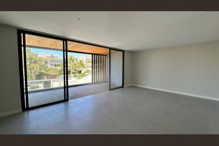 Casa de condomínio à venda com 462m², 5 quartos e 1 vagaQuarto 4