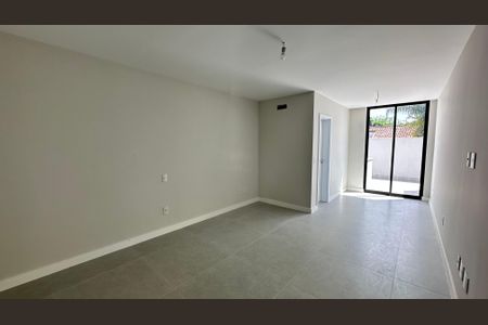 Casa de condomínio à venda com 462m², 5 quartos e 1 vagaQuarto 3