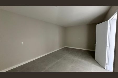 Casa de condomínio à venda com 462m², 5 quartos e 1 vagaCloset