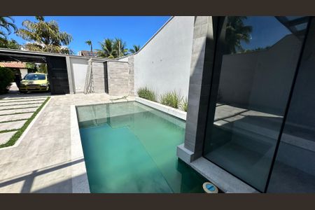 Casa de condomínio à venda com 462m², 5 quartos e 1 vagaPiscina