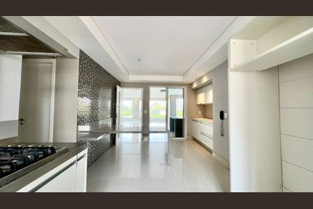 Apartamento à venda com 354m², 5 quartos e 4 vagas