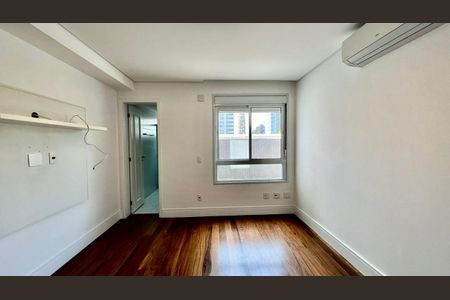 Apartamento à venda com 5 quartos, 354m² em Pinheiros, São Paulo