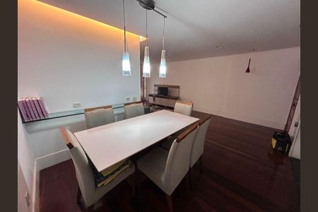 Apartamento à venda com 3 quartos, 140m² em Icaraí, Niterói