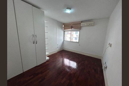 Apartamento à venda com 3 quartos, 140m² em Icaraí, Niterói