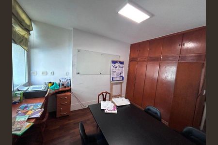 Apartamento à venda com 3 quartos, 140m² em Icaraí, Niterói