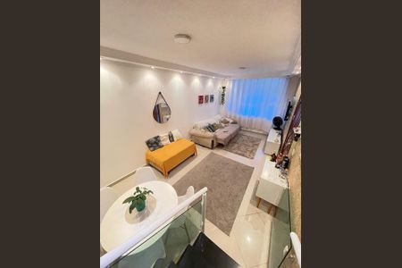 Casa à venda com 3 quartos, 150m² em Parque Vitoria, São Paulo